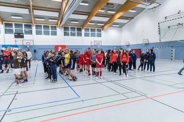 Bild 5 - C-Juniorinnen Loewinnen Cup